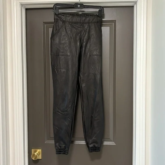 SPANX black faux leather shaping jogger S - Picture 2 of 7